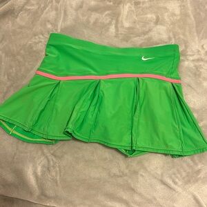 green nike athletic skirt!